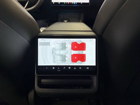 Used 2024 Tesla Model 3 Performance AWD/4WD image 25