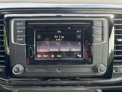 Used 2019 Volkswagen Beetle 2.0T S image 15