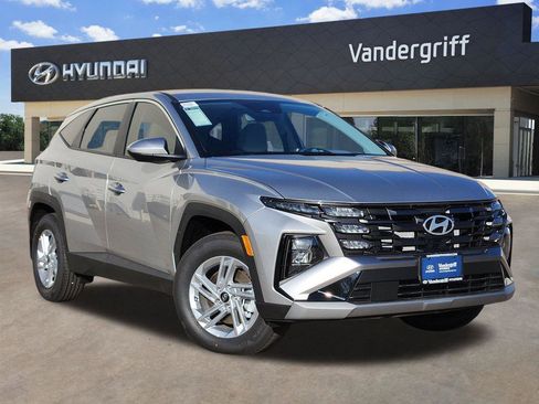 New 2026 Hyundai Tucson SE image 1