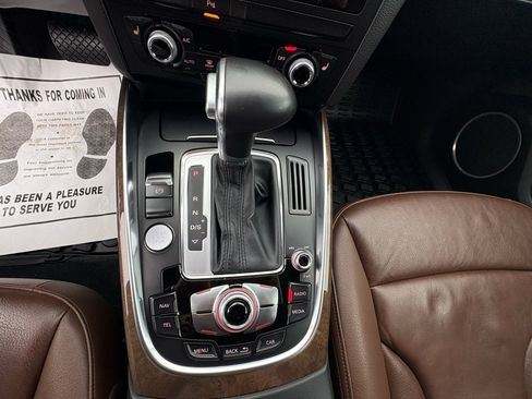 Used 2016 Audi Q5 2.0T Premium Plus w/ Technology Package image 16