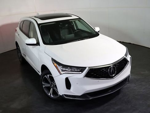 Used 2023 Acura RDX AWD w/ Advance Package image 7