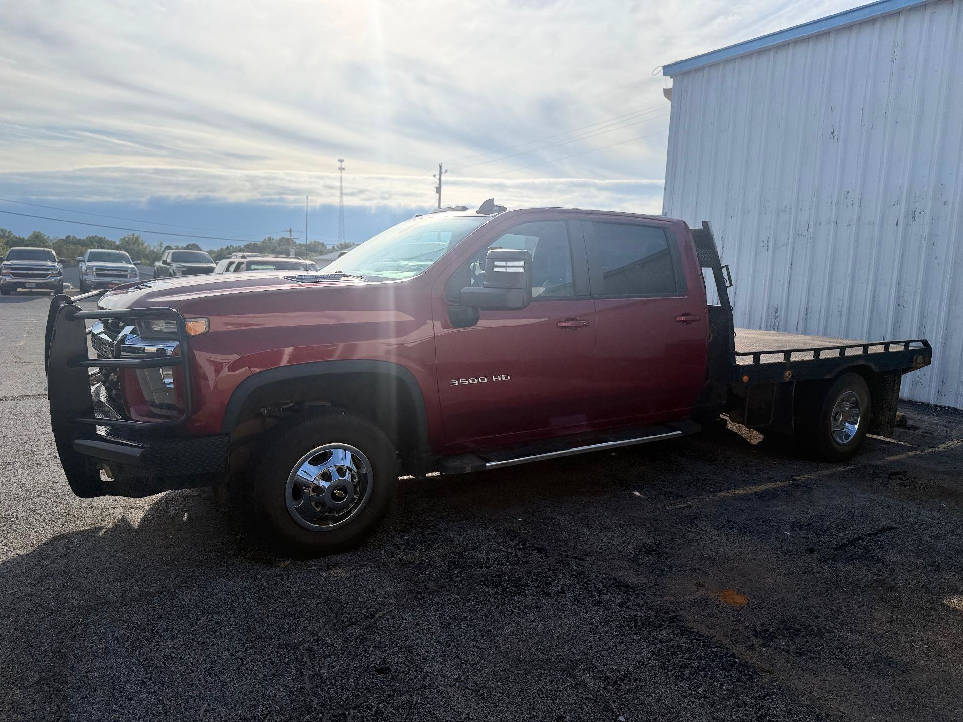 Used 2022 Chevrolet Silverado 3500 LT w/ Convenience Package AWD/4WD image 2