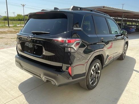 Used 2026 Subaru Forester Limited AWD/4WD image 18