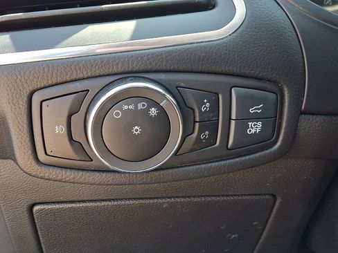 Certified 2023 Ford Edge Titanium image 25