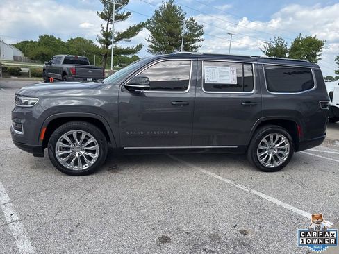 Used 2023 Jeep Grand Wagoneer Series III AWD/4WD image 18