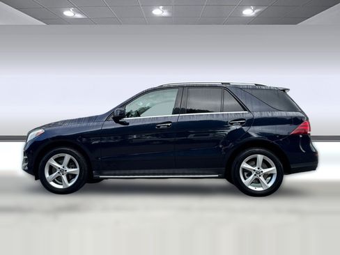 Used 2018 Mercedes-Benz GLE 350 4MATIC image 2