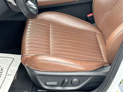 Used 2020 Genesis G70 2.0T w/ Elite Package image 19