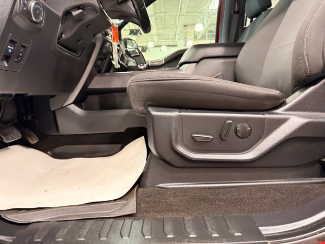 Used 2019 Ford F150 XLT w/ Equipment Group 302A Luxury AWD/4WD image 7