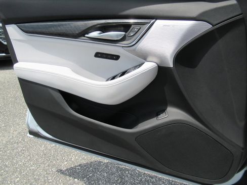 Used 2022 Cadillac CT5 Premium Luxury RWD image 19