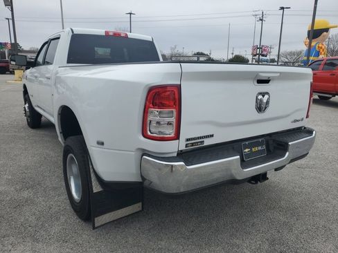 Used 2022 RAM 3500 Big Horn image 3