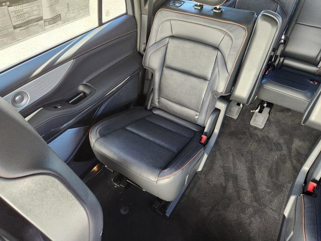 New 2027 Lincoln Navigator L Black Label AWD/4WD image 13