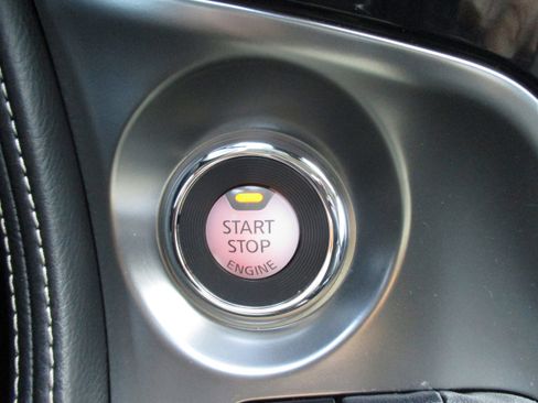 Used 2021 Nissan Maxima Platinum w/ Sport Mat Group image 22