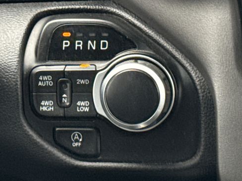 Used 2022 RAM 1500 Big Horn image 25