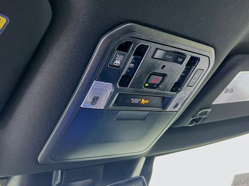 New 2025 Toyota Tundra Platinum image 22