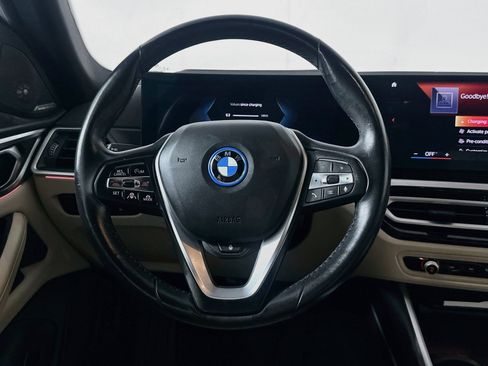 Used 2023 BMW i4 eDrive35 RWD image 18