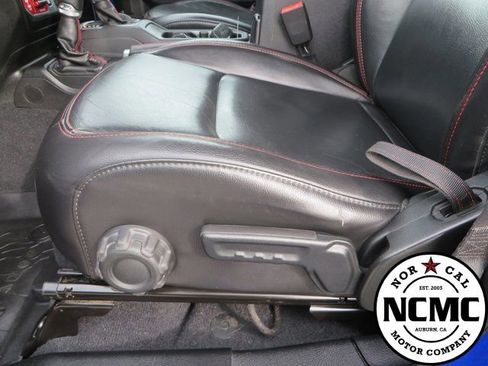 Used 2018 Jeep Wrangler Unlimited Rubicon image 20