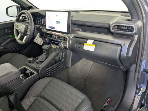 New 2026 Toyota 4Runner TRD Off-Road Premium AWD/4WD image 24