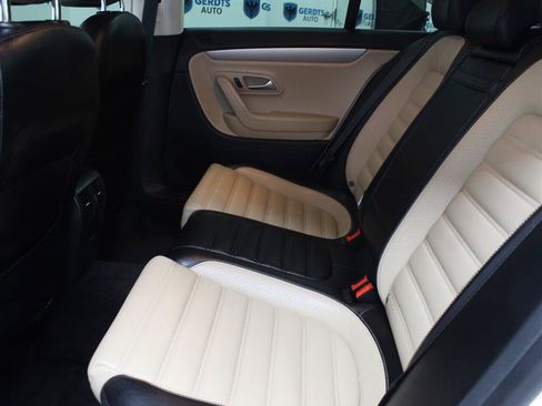 Used 2013 Volkswagen CC Sport FWD image 16