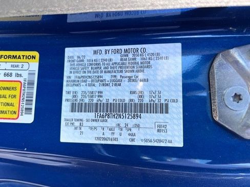 Used 2022 Ford Mustang Coupe image 11