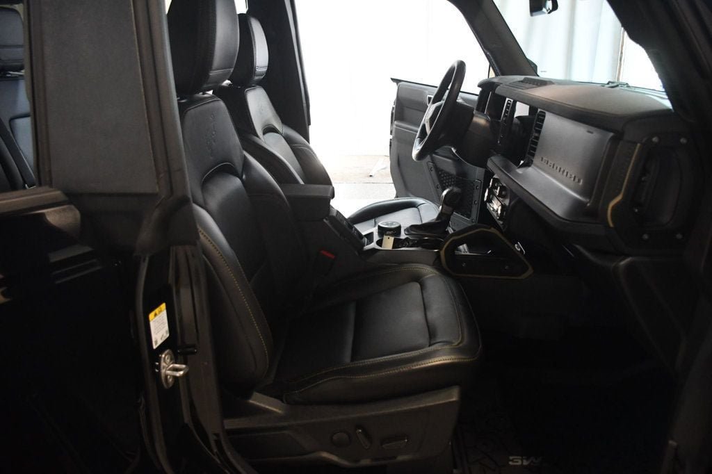 Used 2025 Ford Bronco Badlands AWD/4WD image 36