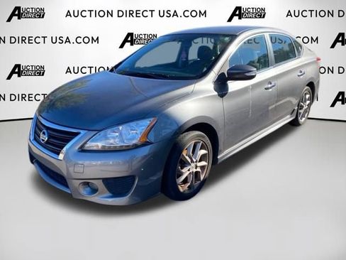 Used 2015 Nissan Sentra SR w/ Navigation Package FWD image 20