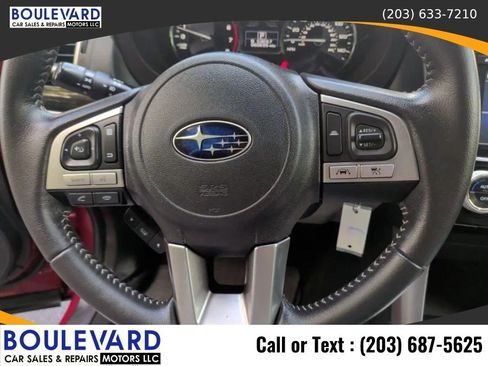 Used 2018 Subaru Forester 2.5i Limited AWD/4WD image 10