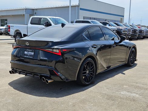 Used 2024 Lexus IS 500 RWD image 3