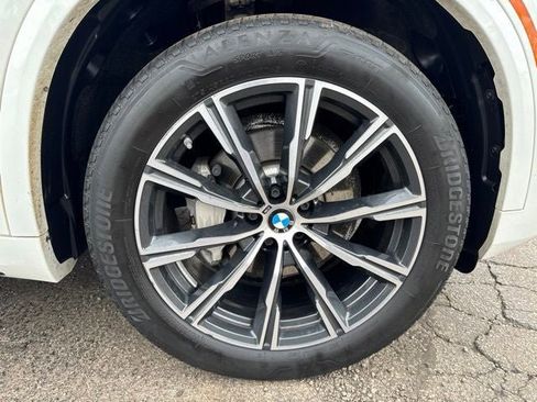 Used 2023 BMW X5 xDrive40i w/ M Sport Package AWD/4WD image 31