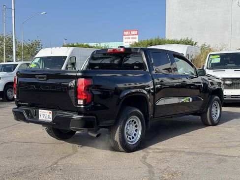 Used 2024 Chevrolet Colorado W/T image 11