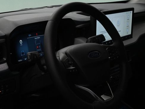 Used 2026 Ford Maverick XLT w/ XLT Luxury Package AWD/4WD image 16