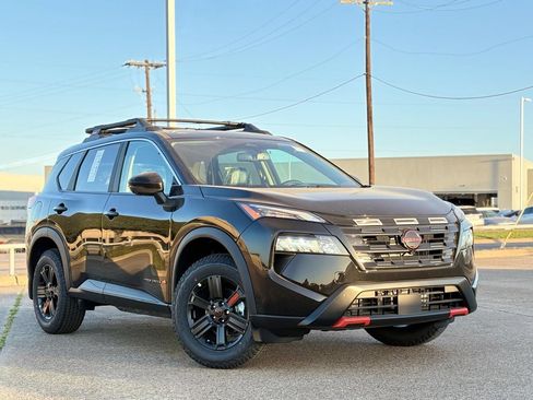 New 2026 Nissan Rogue SV AWD/4WD image 7