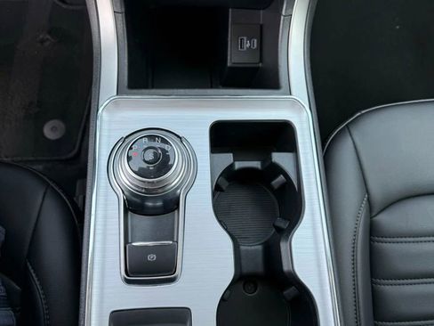 Used 2022 Ford Edge SEL AWD/4WD image 26