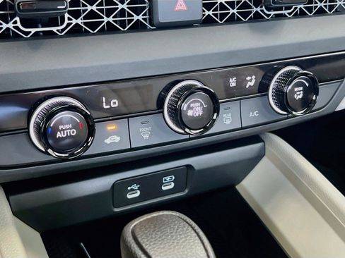 New 2026 Honda Accord LX image 9