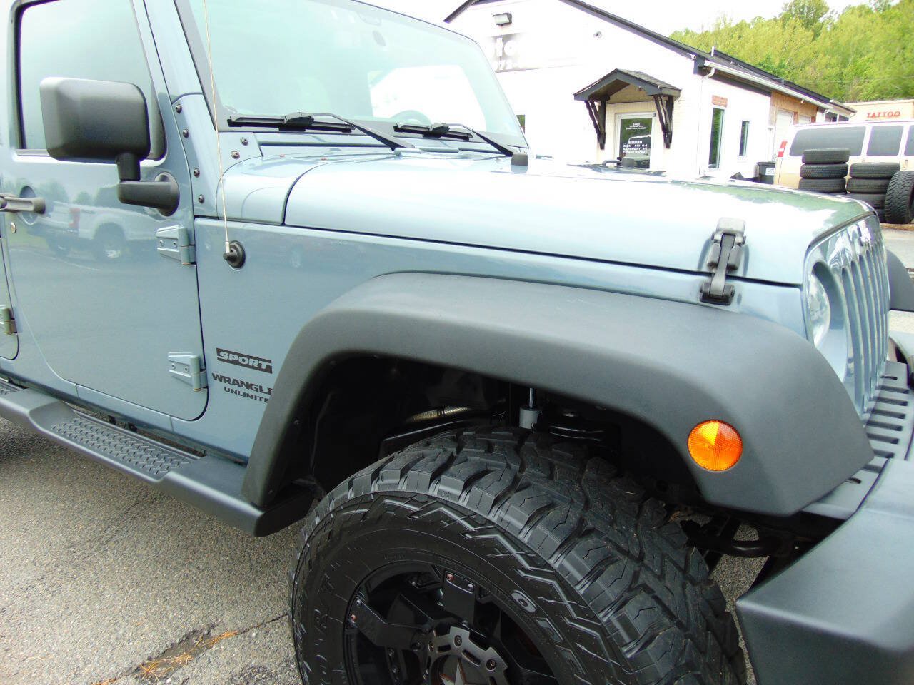 Used 2015 Jeep Wrangler Unlimited Sport w/ Quick Order Package 24S AWD/4WD image 35