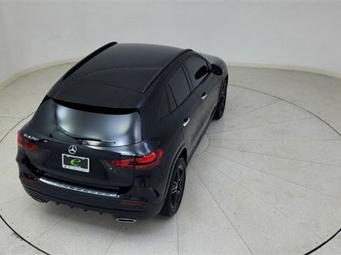 Used 2025 Mercedes-Benz GLA 250 4MATIC image 89