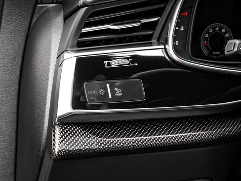 Used 2021 Audi SQ8 Prestige image 25