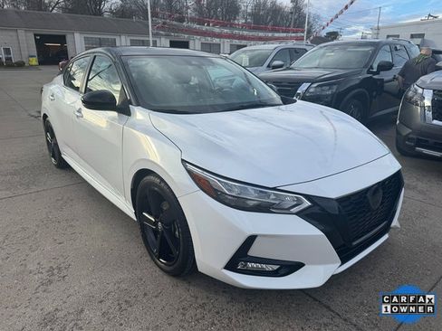 Used 2022 Nissan Sentra SR w/ Midnight Edition image 16
