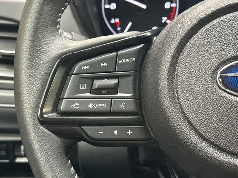 Used 2025 Subaru Forester Premium AWD/4WD image 30