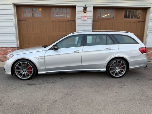 Used 2014 Mercedes-Benz E 63 AMG S-Model image 6
