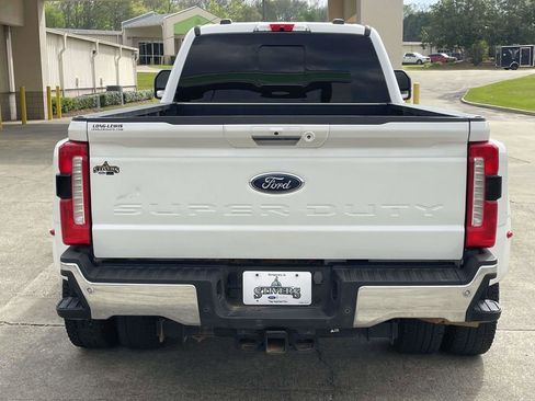 Used 2024 Ford F350 Lariat w/ Lariat Ultimate Package image 4