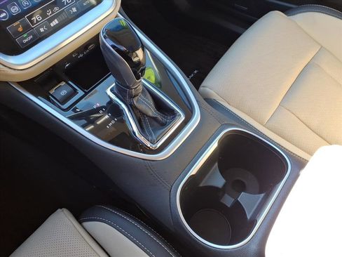 Used 2021 Subaru Outback Limited w/ Popular Package #2 image 11