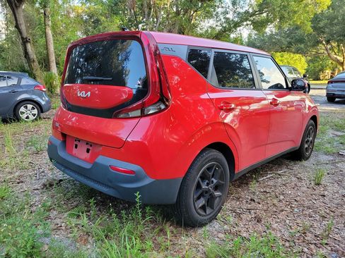 Used 2022 Kia Soul LX w/ Technology Package FWD image 20