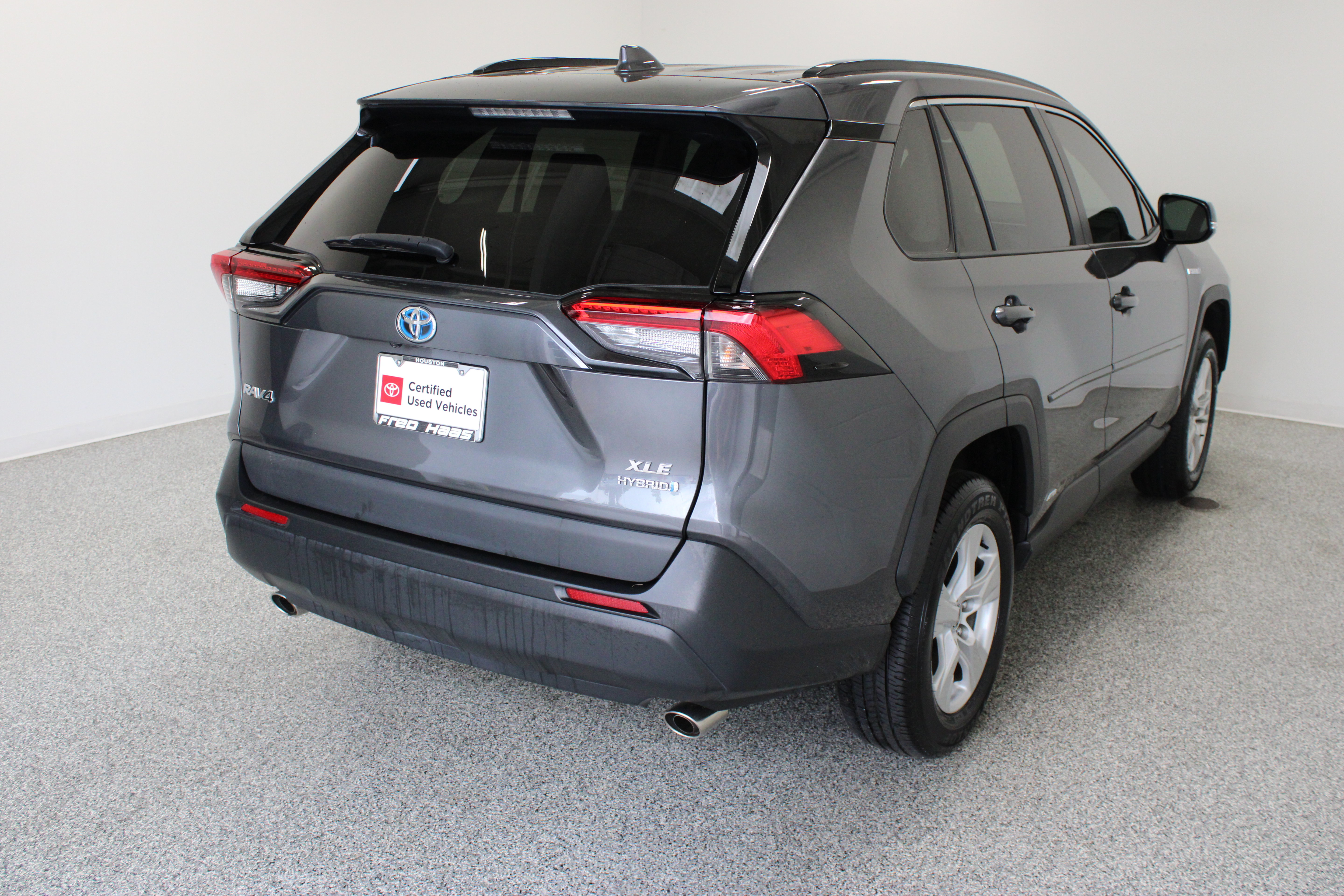 Certified 2021 Toyota RAV4 XLE w/ Convenience Package AWD/4WD image 7