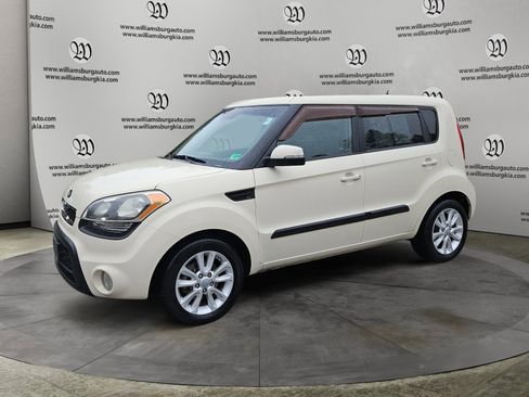 Used 2013 Kia Soul + w/ Audio Pkg image 1