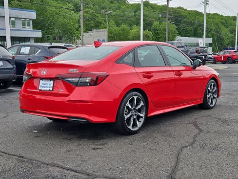 Used 2025 Honda Civic Sport Touring image 5