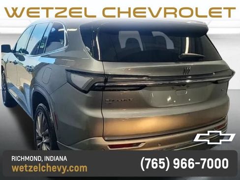 Used 2025 Buick Enclave Avenir w/ Super Cruise Package AWD/4WD image 2