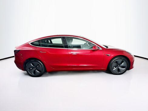 Used 2020 Tesla Model 3 Standard Range Plus image 10