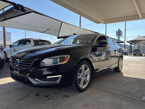 Used 2014 Volvo S60 T5 image 1