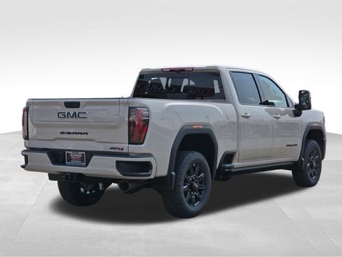 New 2026 GMC Sierra 2500 AT4 w/ AT4 Premium Plus Package AWD/4WD image 5