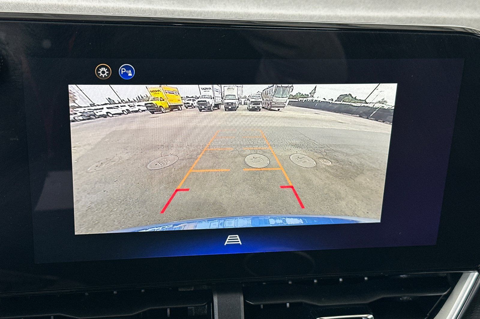 Used 2026 Chevrolet Equinox LT w/ Convenience Package II AWD/4WD image 27